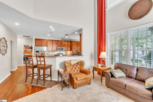 528 Kingsmoor Drive, Simpsonville, SC 29681