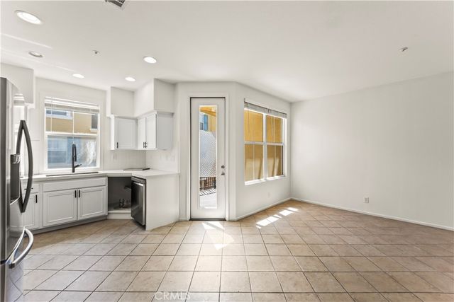 607 Terra Bella, Irvine, CA 92602