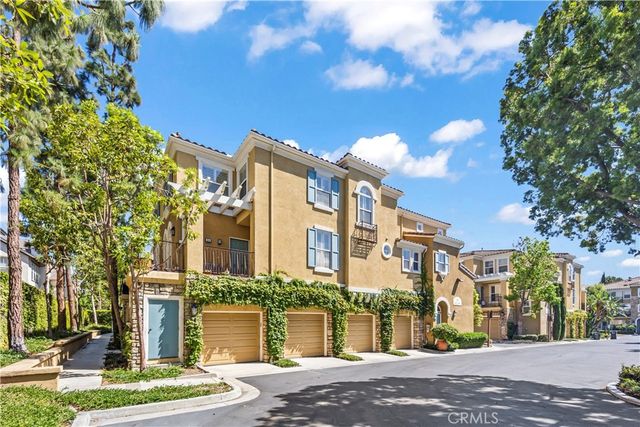 607 Terra Bella, Irvine, CA 92602