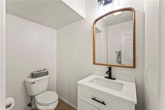 607 Terra Bella, Irvine, CA 92602