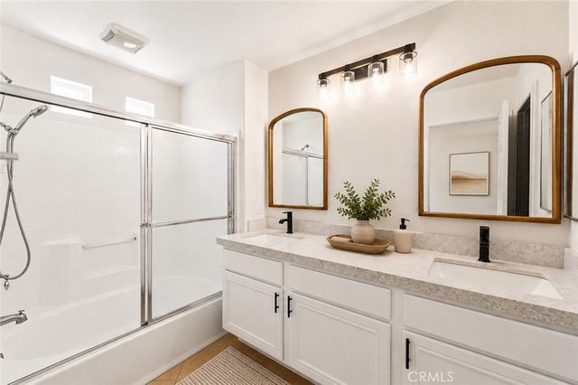 607 Terra Bella, Irvine, CA 92602