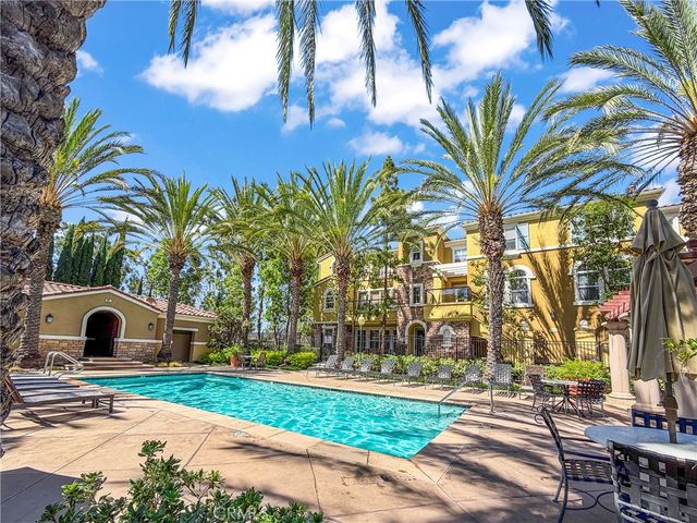 607 Terra Bella, Irvine, CA 92602