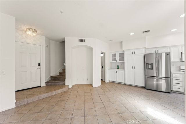 607 Terra Bella, Irvine, CA 92602
