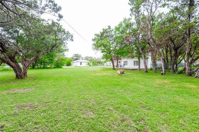 137 Center Loop, Whitney, TX 76692