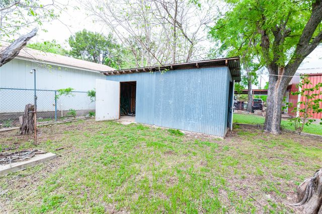 137 Center Loop, Whitney, TX 76692