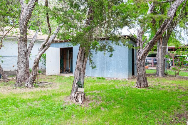 137 Center Loop, Whitney, TX 76692