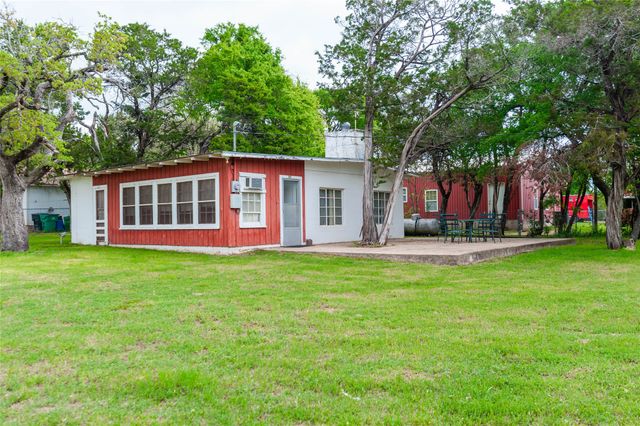 137 Center Loop, Whitney, TX 76692