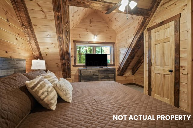 28068 Blackjack Road, Logan, OH 43138