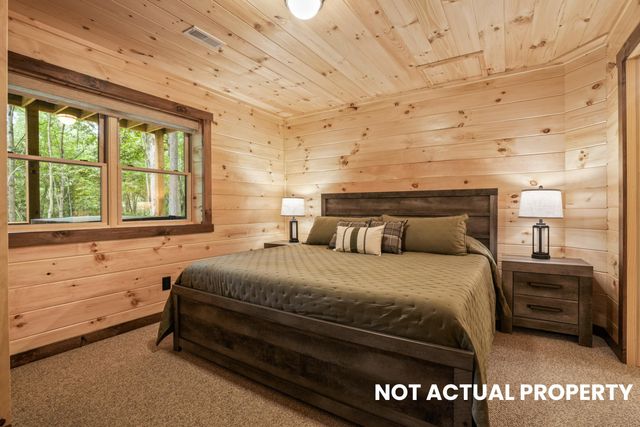 28068 Blackjack Road, Logan, OH 43138