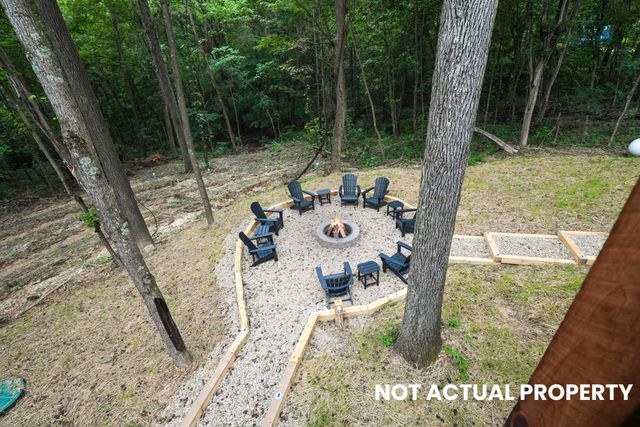 28068 Blackjack Road, Logan, OH 43138