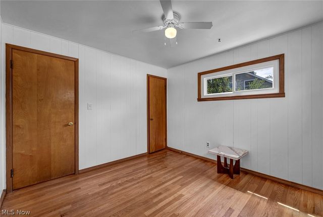6033 Stearns Road, North Olmsted, OH 44070