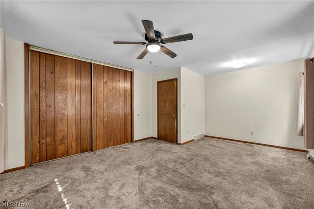 6033 Stearns Road, North Olmsted, OH 44070
