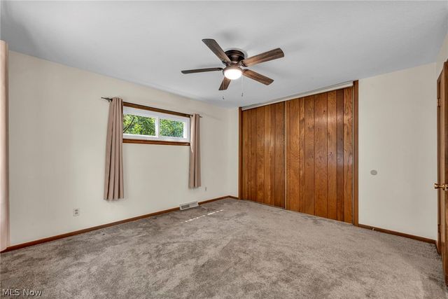 6033 Stearns Road, North Olmsted, OH 44070