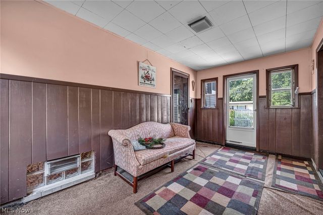 6033 Stearns Road, North Olmsted, OH 44070