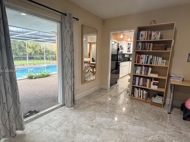 5129 Van Buren St, Hollywood, FL 33021