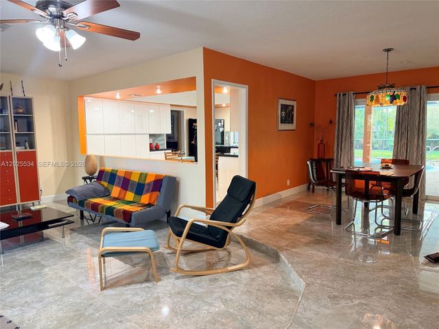 5129 Van Buren St, Hollywood, FL 33021