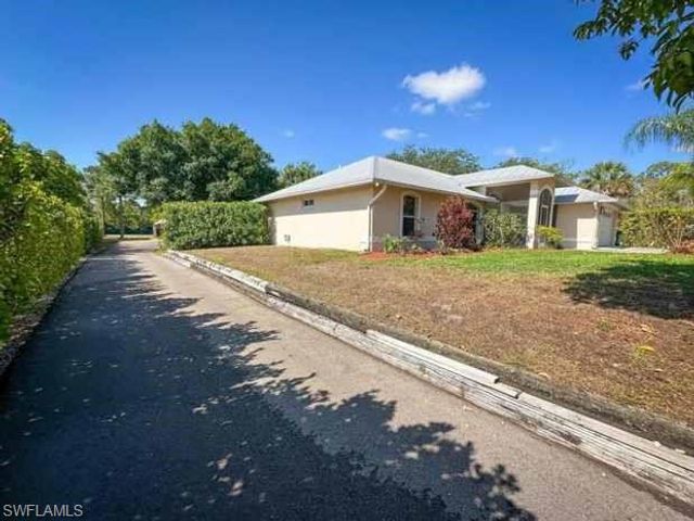 3790 35th AVE NE, Naples, FL 34120