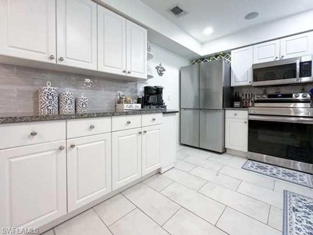 3790 35th AVE NE, Naples, FL 34120