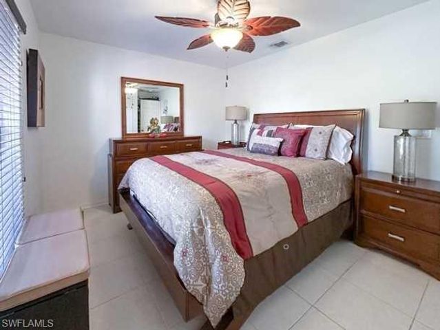 3790 35th AVE NE, Naples, FL 34120