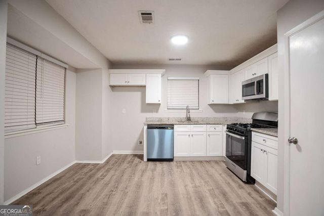 5449 Martins Crossing Road, Stone Mountain, GA 30088