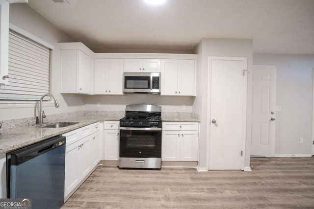 5449 Martins Crossing Road, Stone Mountain, GA 30088