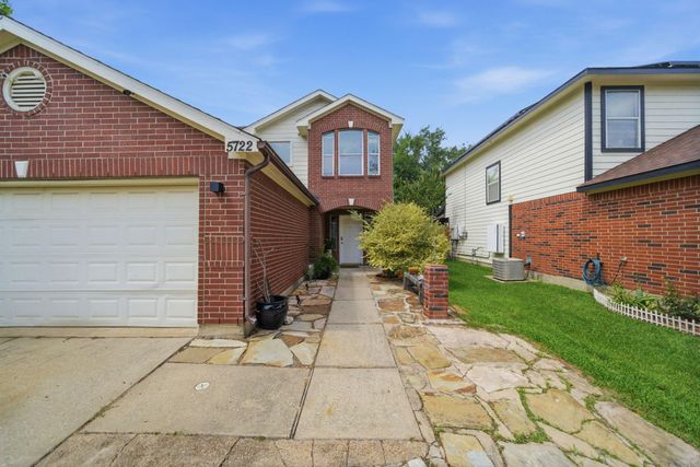 5722 Tiger Lilly Way, Houston, TX 77085