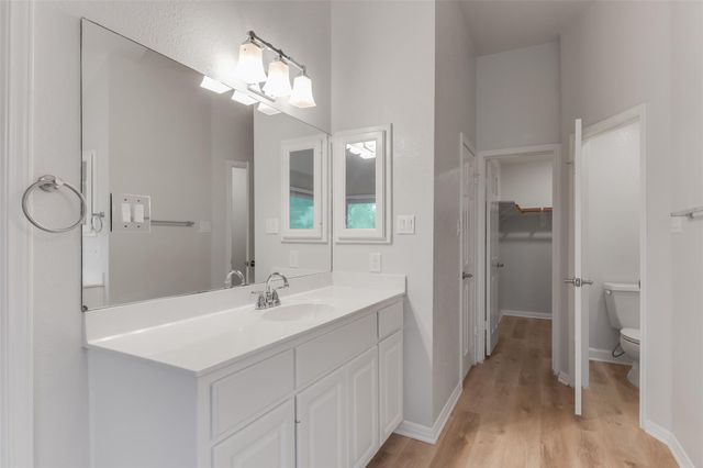 11125 Savin Hill LN, Austin, TX 78739