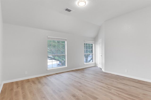 11125 Savin Hill LN, Austin, TX 78739