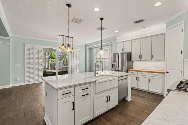 10651 LANGEFIELD STREET, Orlando, FL 32832
