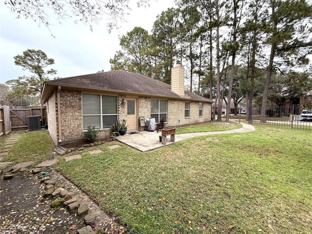 18834 Racquet Ridge Road, Humble, TX 77346