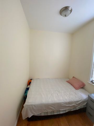 461 W 28th Place, Chicago, IL 60616