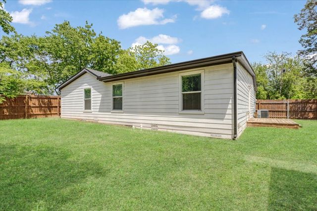 3015 S Fannin Avenue, Denison, TX 75021
