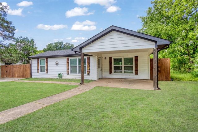 3015 S Fannin Avenue, Denison, TX 75021