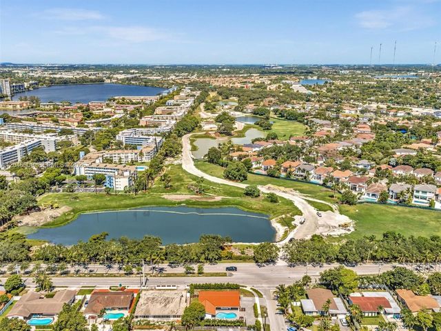 19225 NE 18th Avenue, Miami, FL 33179