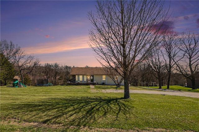 6721 SE Isley Drive, Holt, MO 64048