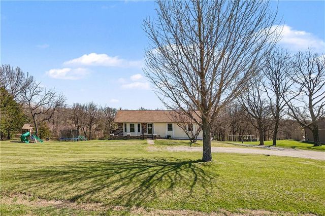 6721 SE Isley Drive, Holt, MO 64048