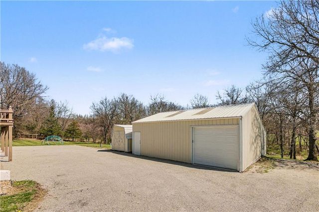 6721 SE Isley Drive, Holt, MO 64048
