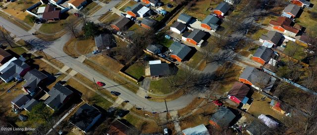 424 Mac Brae Rd, Louisville, KY 40214