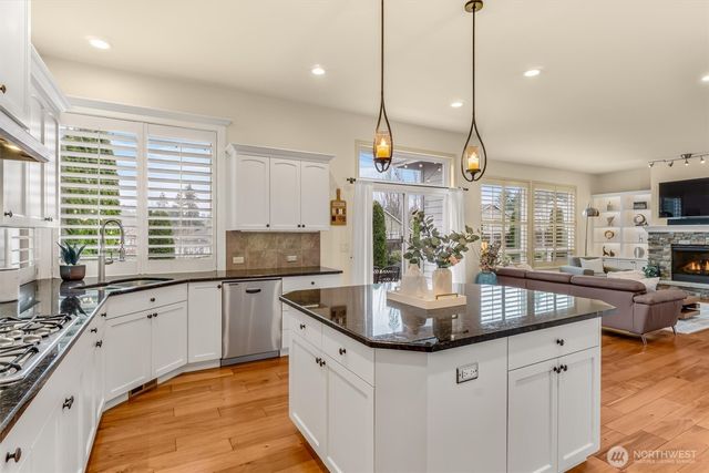 20230 86th Place NE, Bothell, WA 98011