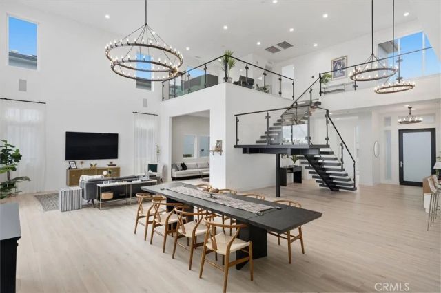 20336 W Windsor Lane, Porter Ranch, CA 91326