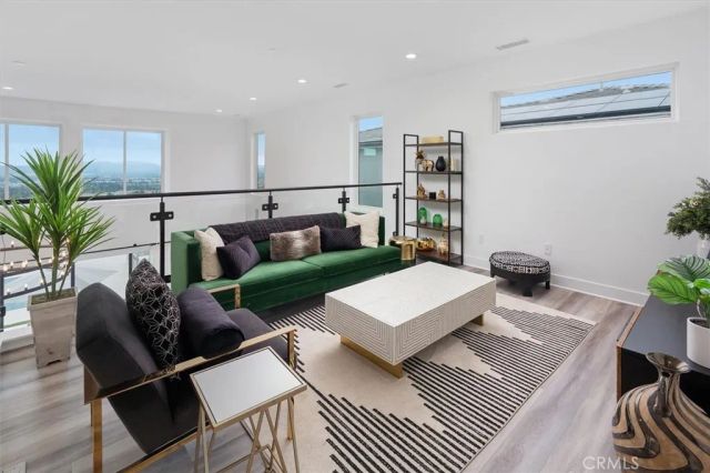 20336 W Windsor Lane, Porter Ranch, CA 91326
