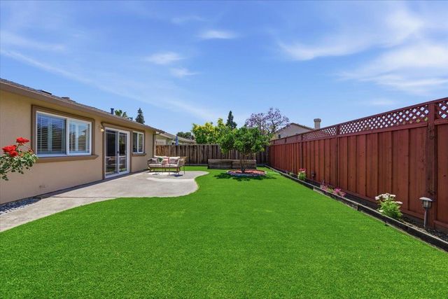 2425 Fallingtree Drive, San Jose, CA 95131