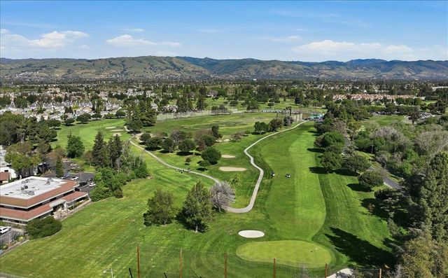 2425 Fallingtree Drive, San Jose, CA 95131
