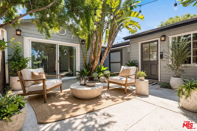 1014 Oakwood Avenue, Venice (los Angeles), CA 90291