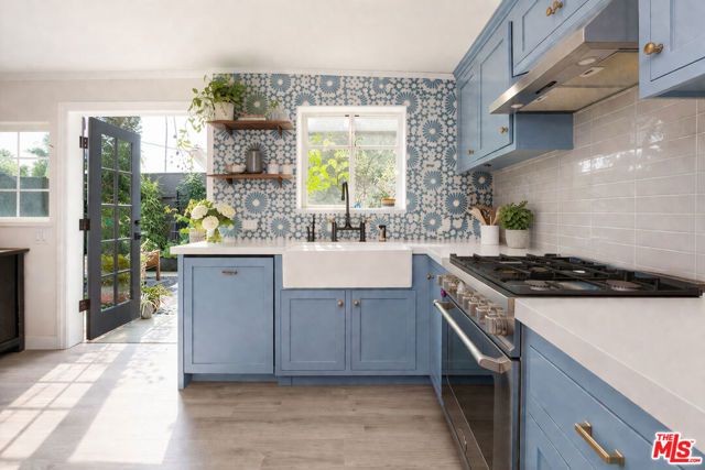 1014 Oakwood Avenue, Venice (los Angeles), CA 90291