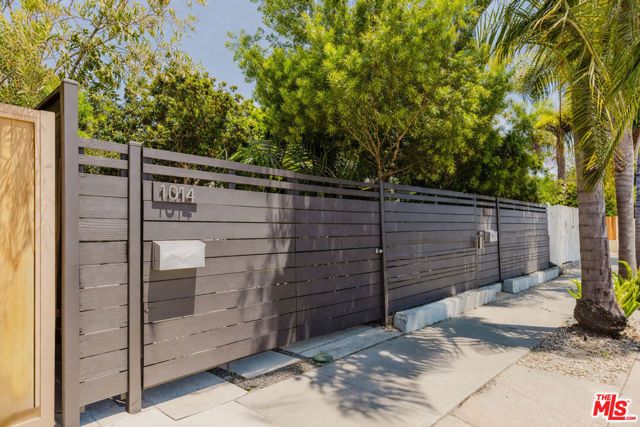 1014 Oakwood Avenue, Venice (los Angeles), CA 90291