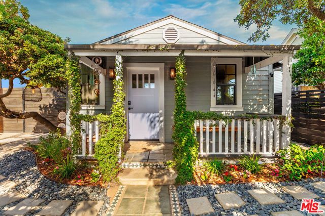 1014 Oakwood Avenue, Venice (los Angeles), CA 90291