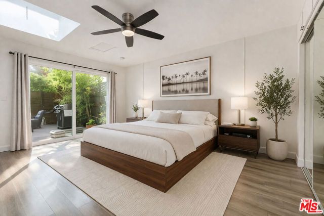 1014 Oakwood Avenue, Venice (los Angeles), CA 90291