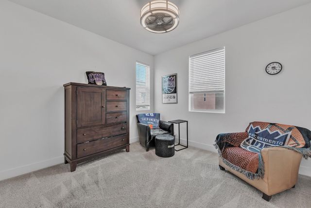 3356 Gallatin Dr, Folsom, CA 95630