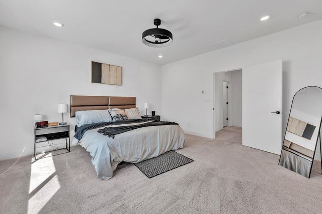 3356 Gallatin Dr, Folsom, CA 95630